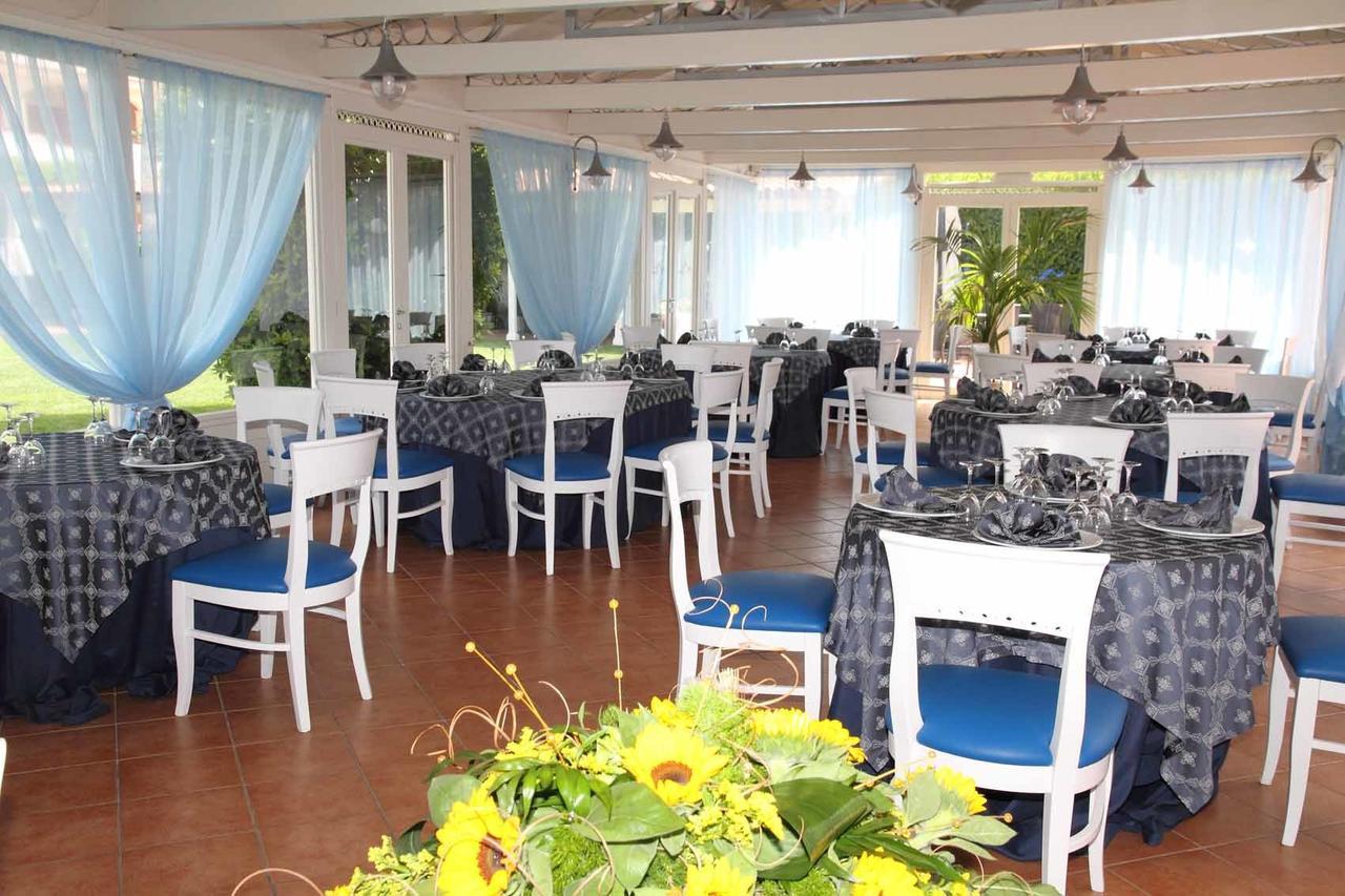 Costa Azzurra Hotel Pulsano Kültér fotó